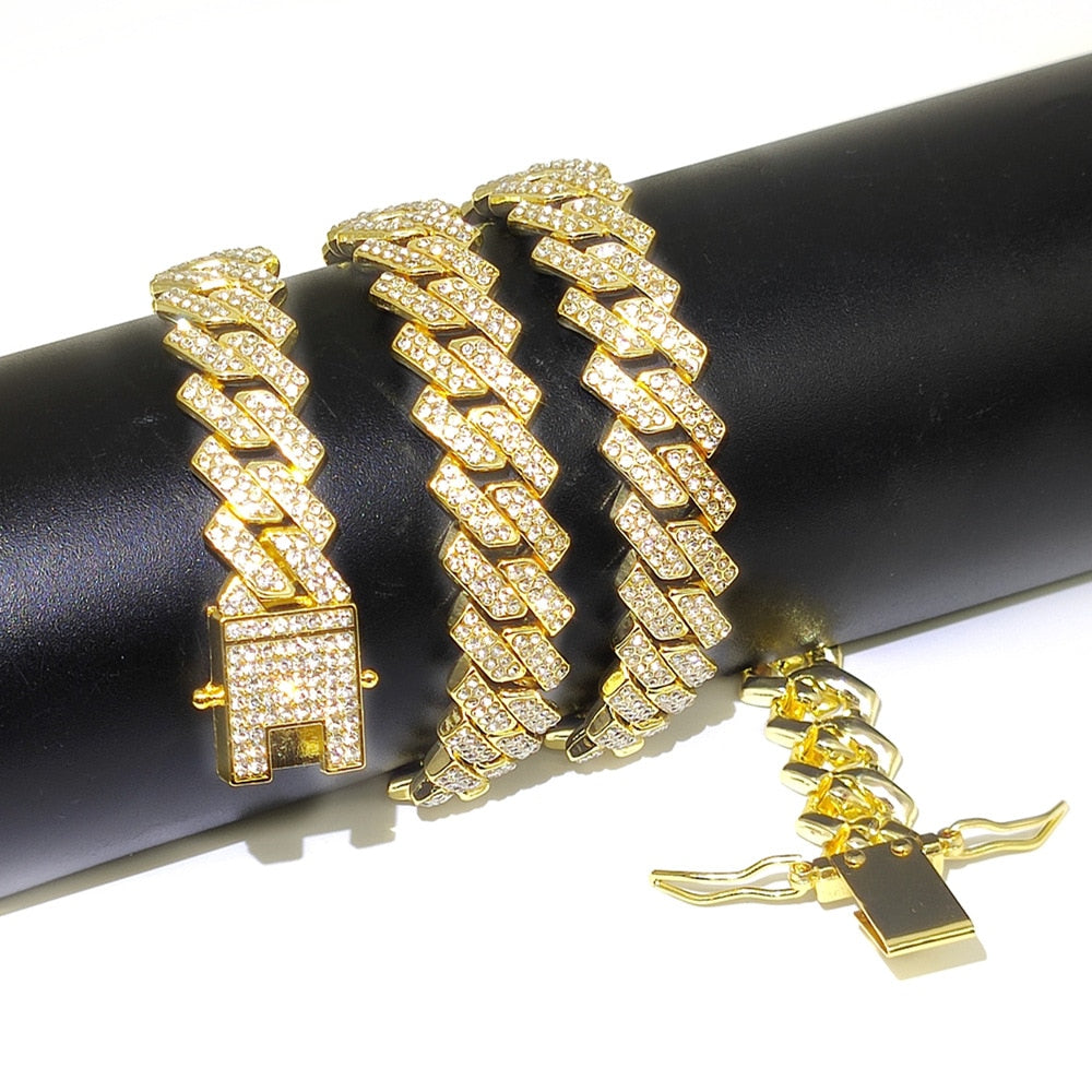 Iced Out Cuban Link Chain Silver/Gold